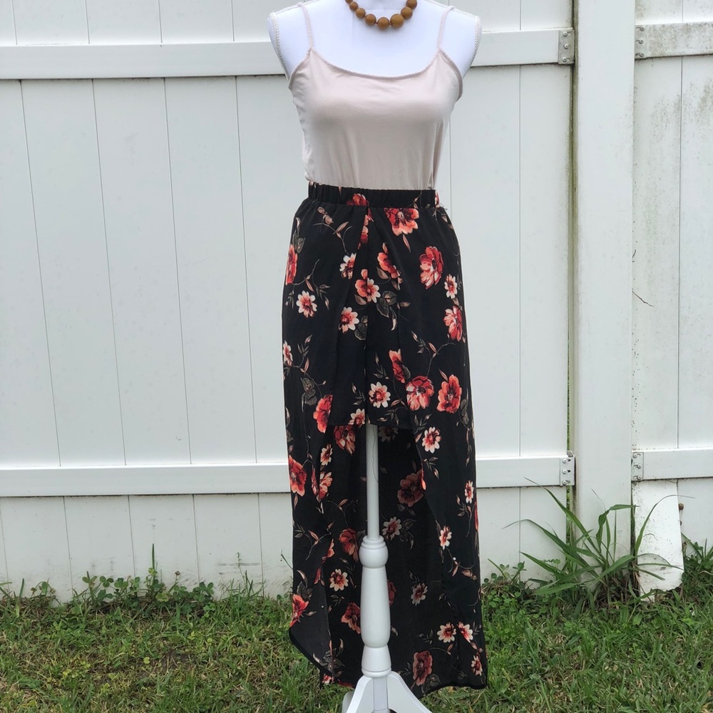 Floral Overlay Fish tail shorts